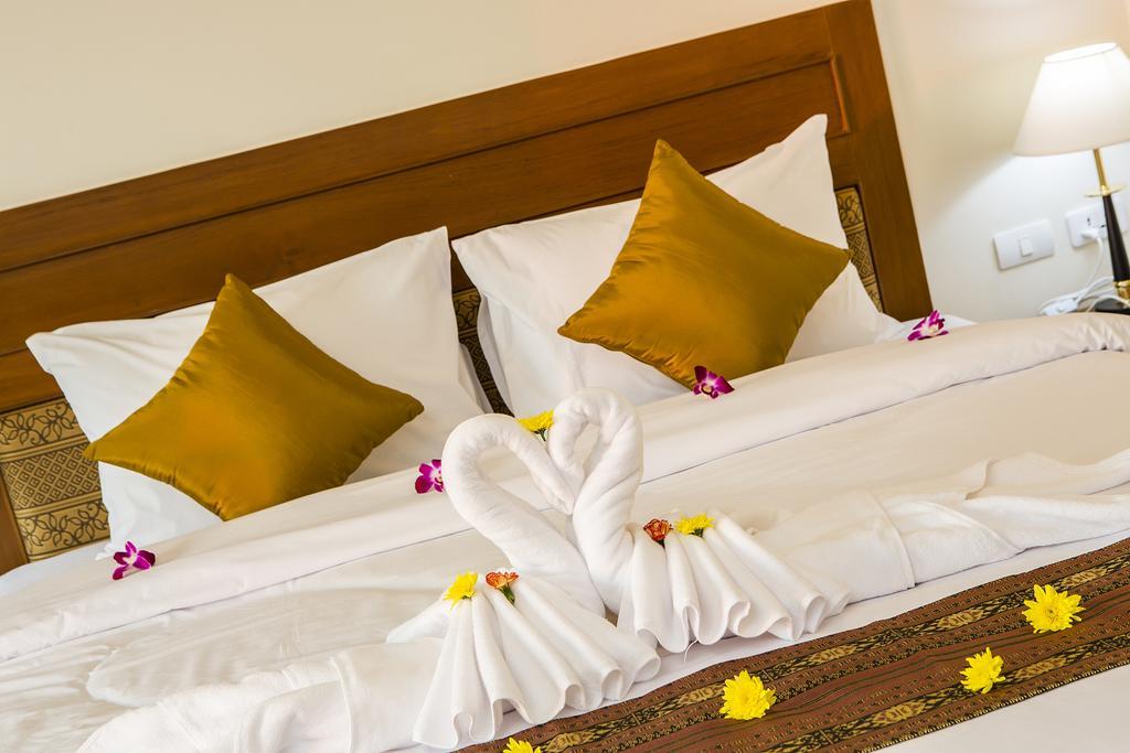 Airport Phuket Resort Nai Yang Beach
