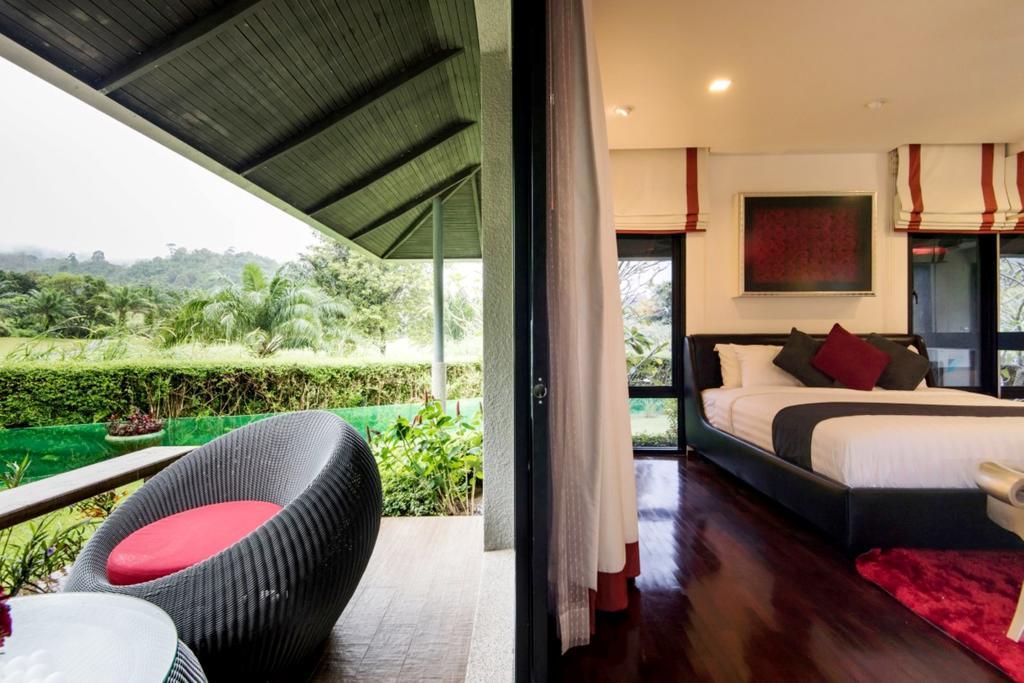 Villa Loch Palm Golf By Chattha Kathu