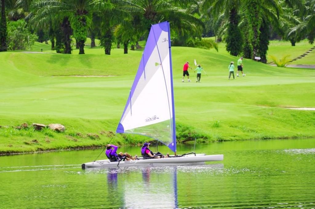 Villa Loch Palm Golf By Chattha *