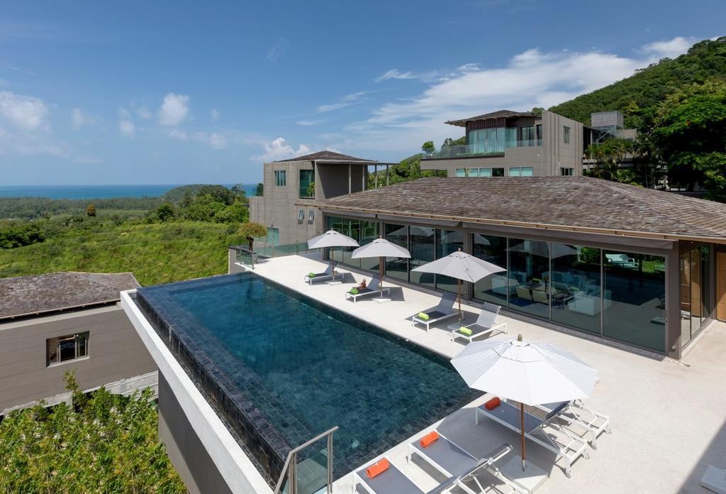 Tropical Castle Phuket By Resava Villa *
