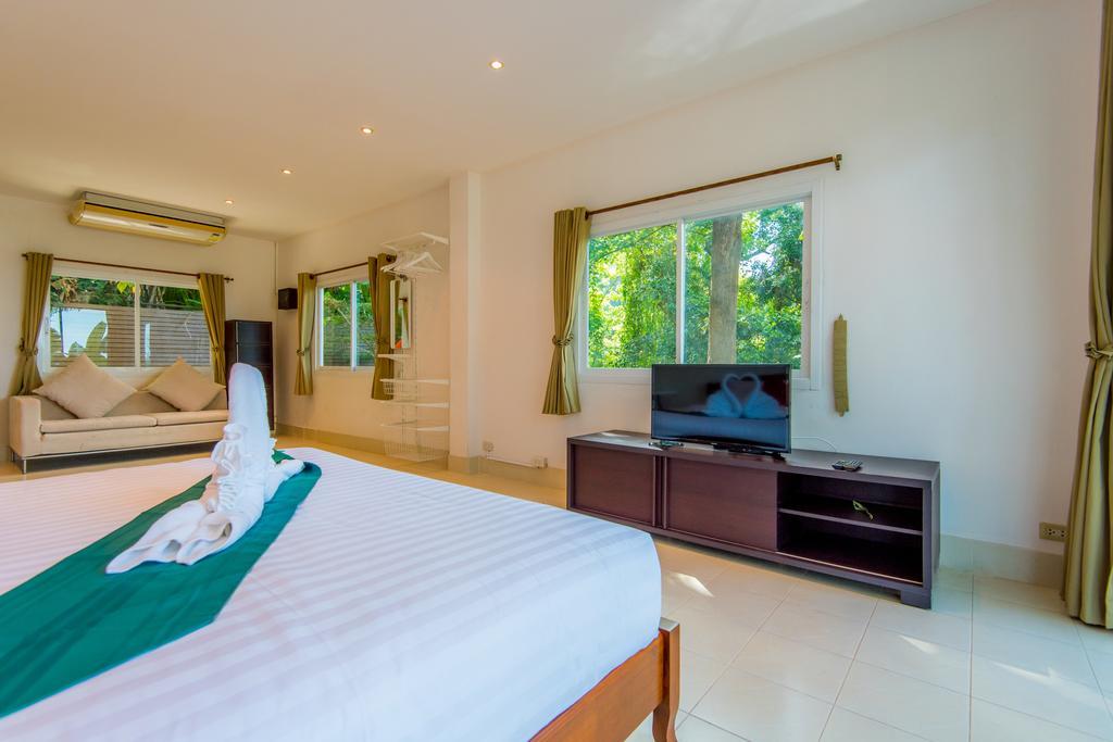 Tananza Pool Nern Khao Phuket Holiday home