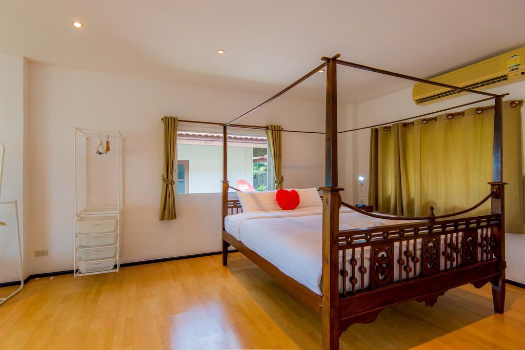 Tananza Pool Nern Khao Phuket * Ratsada