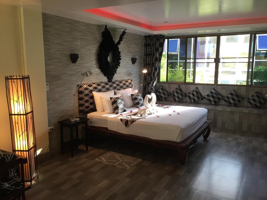 Guest house Fong Kaew And Baan Nang Fa 3*