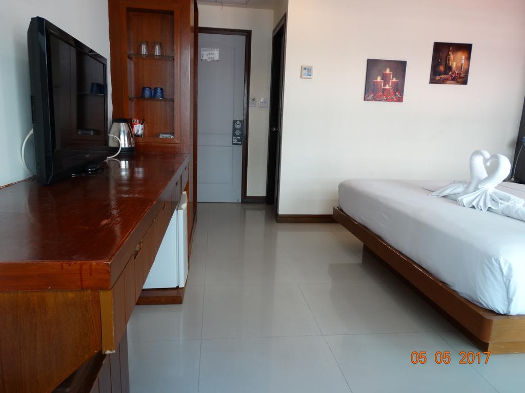 Acca Patong Hotel