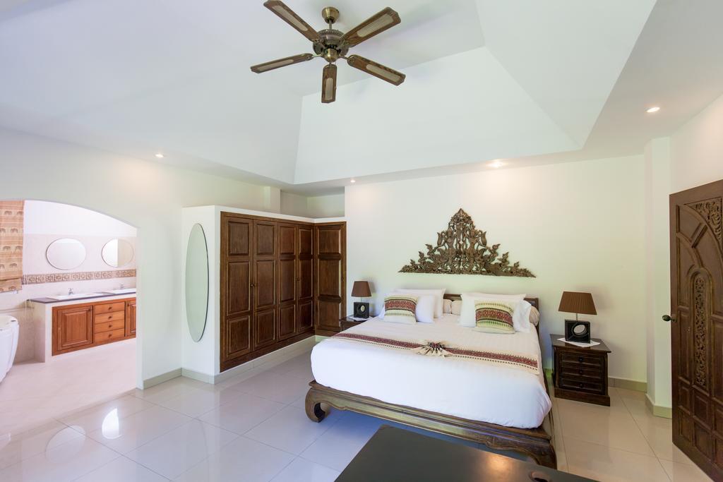 Villa La Romanee Infinity By G Estate Rawai