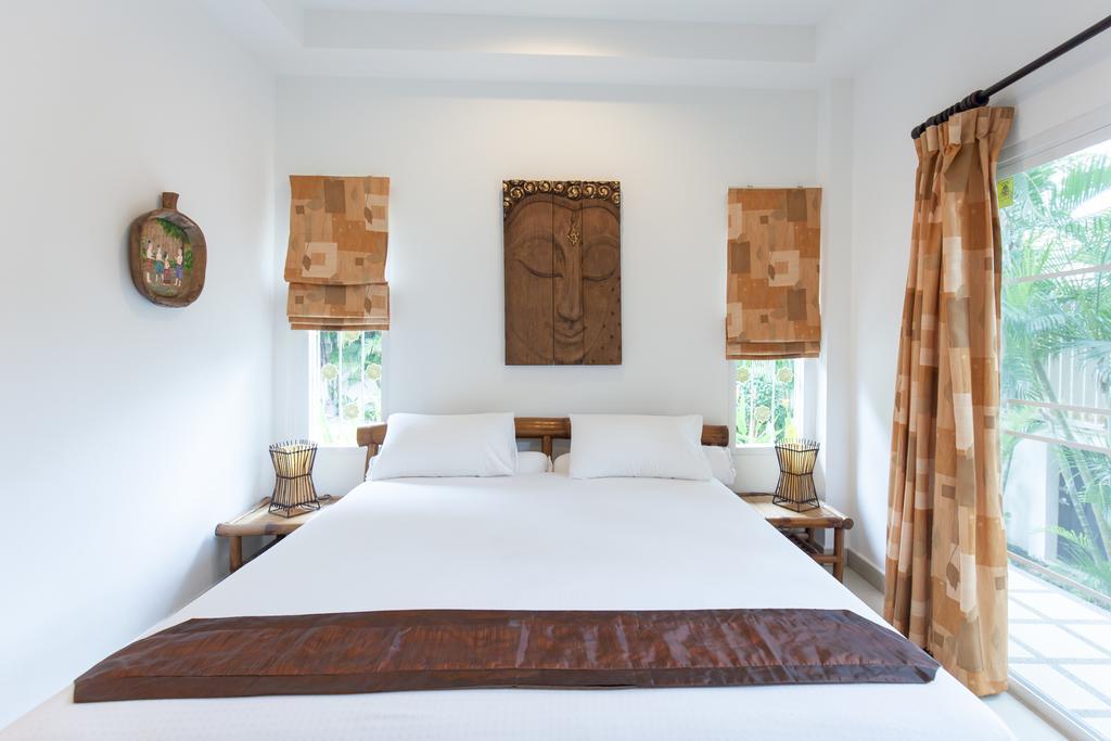 Villa La Romanee Infinity By G Estate Rawai