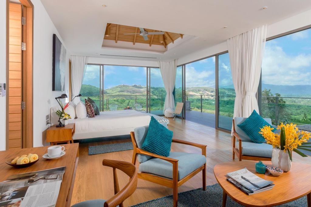 Tropical Castle Phuket By Resava * Strand Layan