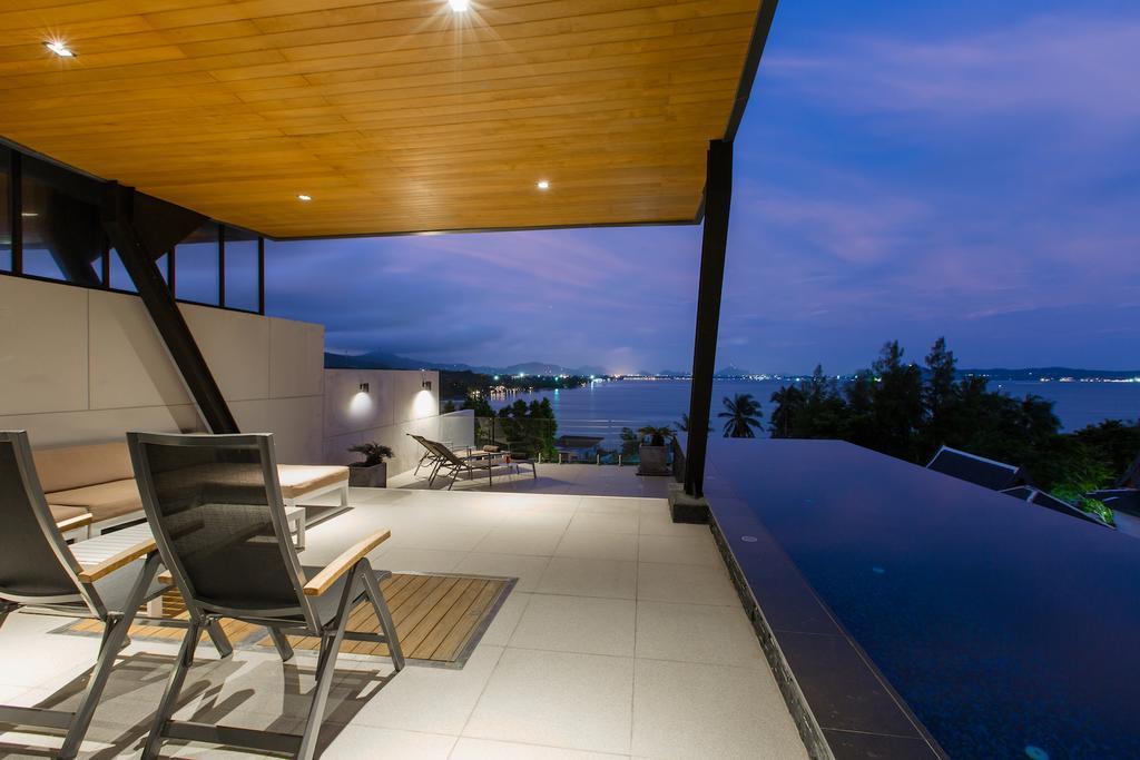 Villa Aqua A1 *