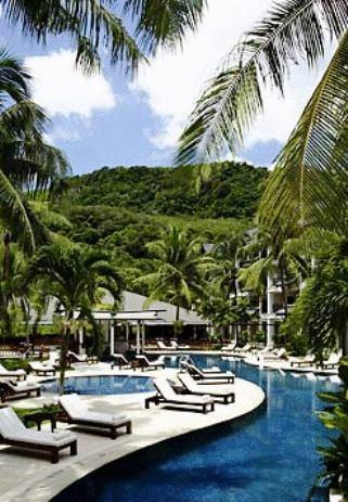 Hotel Radisson And Phuket 5*