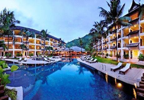 Hotel Radisson And Phuket 5*