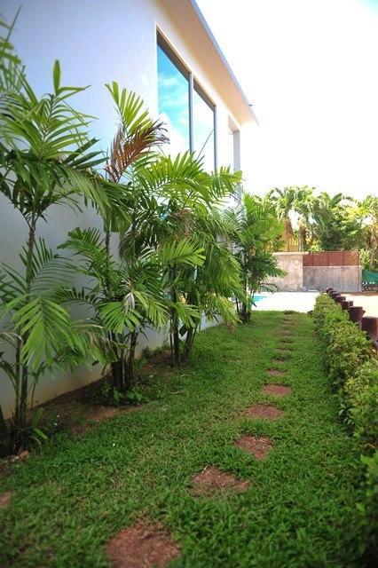 Chalong Front Apartment Rawai