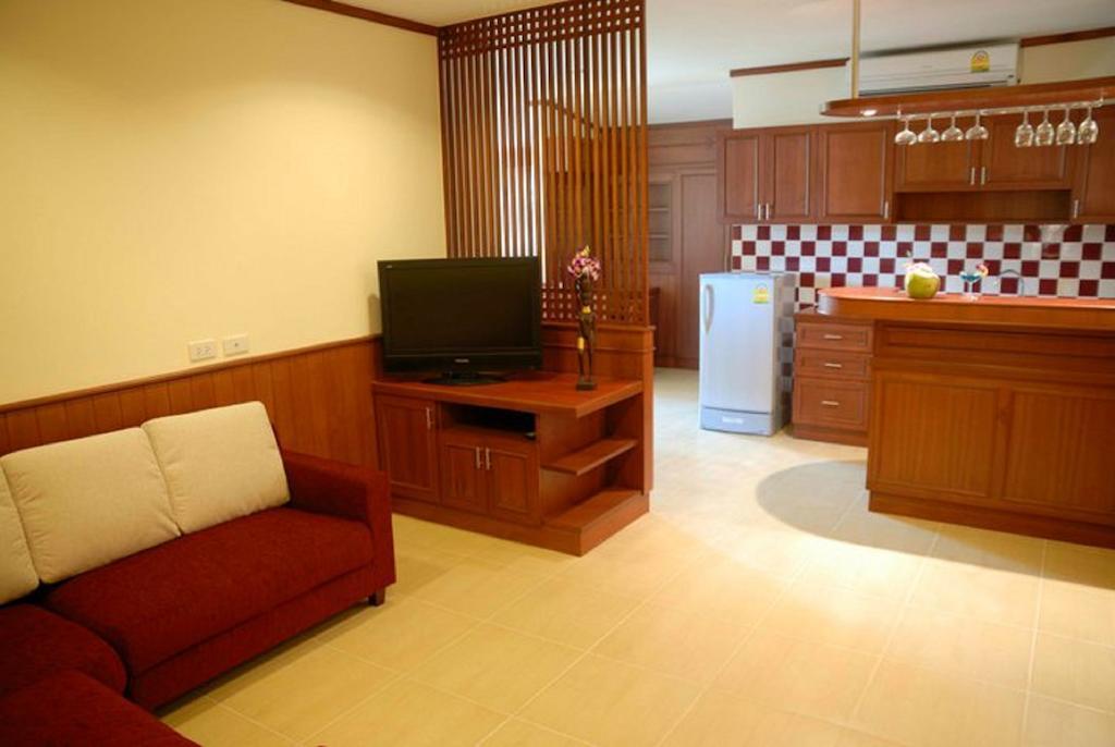 Outdoor Hotel Strand Kata