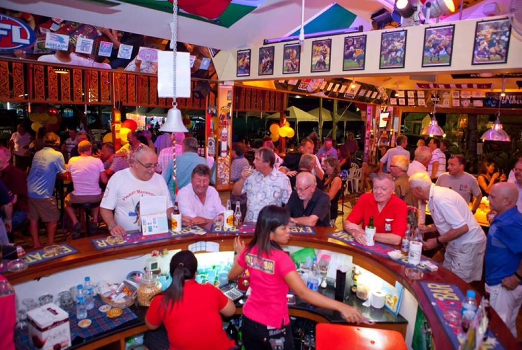 Hotel The Expat Patong