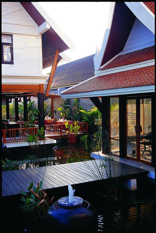 Poolside Sha Extra Resort