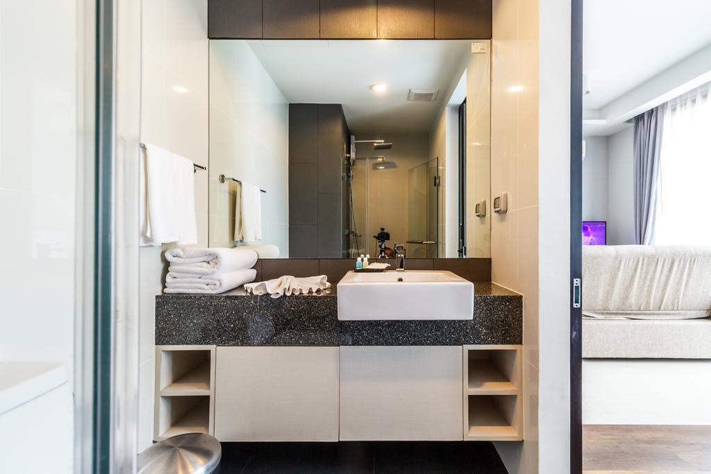 6th Avenue By Lofty * Pantai Surin