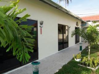 Hotel Phuket Airport Overnight Nai Yang Beach