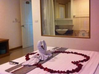 Santi White Hotel 3*