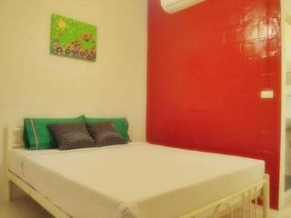 Sleep Sheep Sha Hostel *