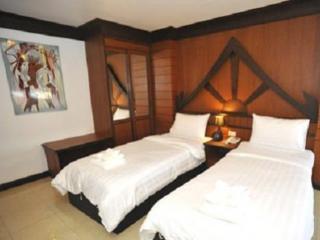 Penginapan Apsara Patong