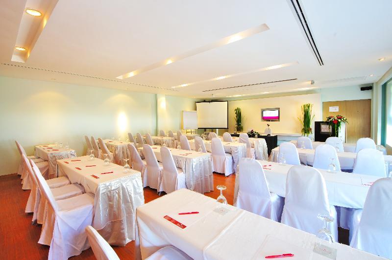 Ramada By Wyndham Southsea 4* Phuket