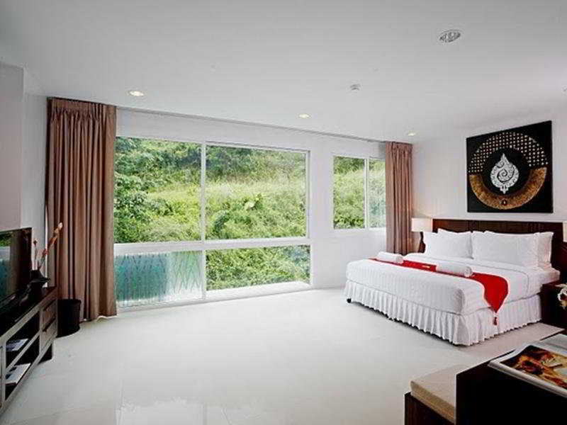 Apartment The Park Serviced By Resava Surin Beach (Phuket)