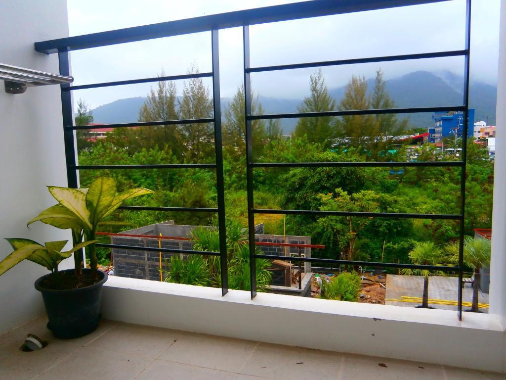 Rojjana Apartment Kamala Beach