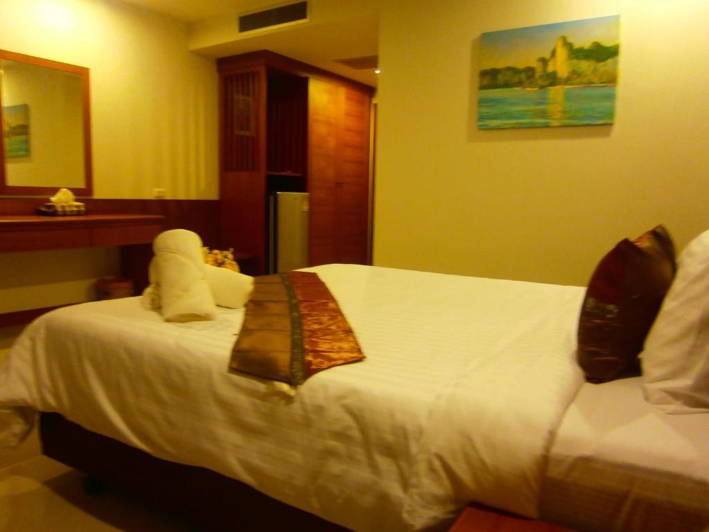 Rojjana Apartment *