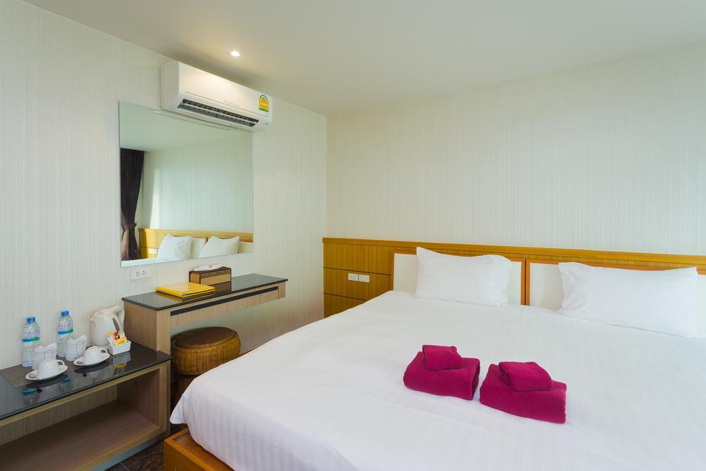 Hotel Anda Beachside