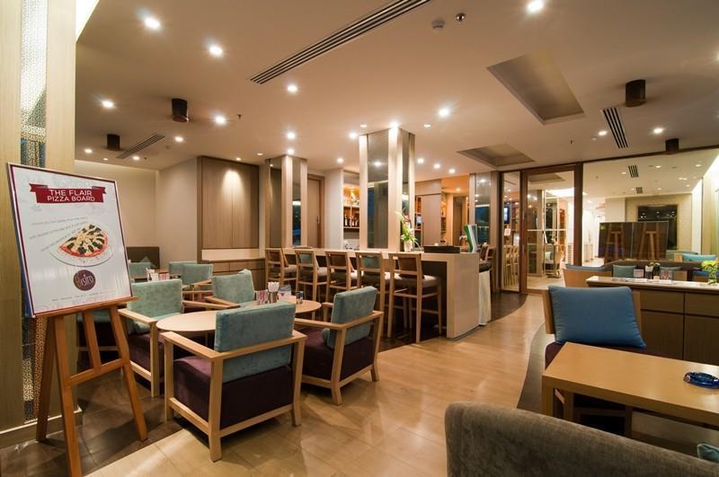 Hotel Ashlee Plaza &