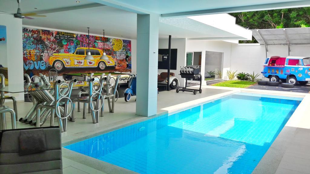 Gallery Pool * Thalang