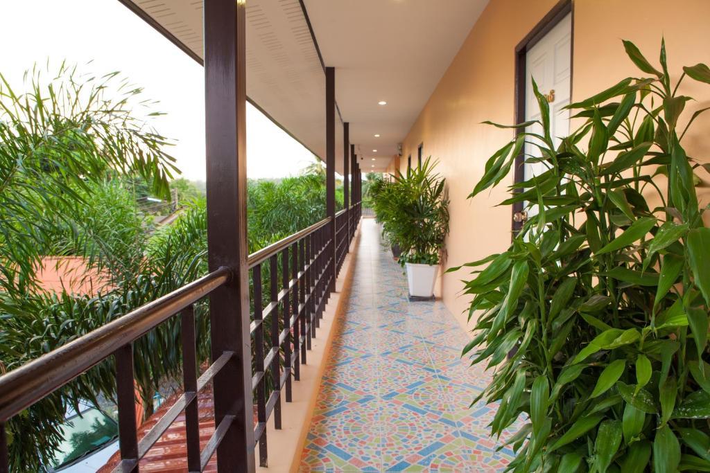 Phuket Airport Hotel