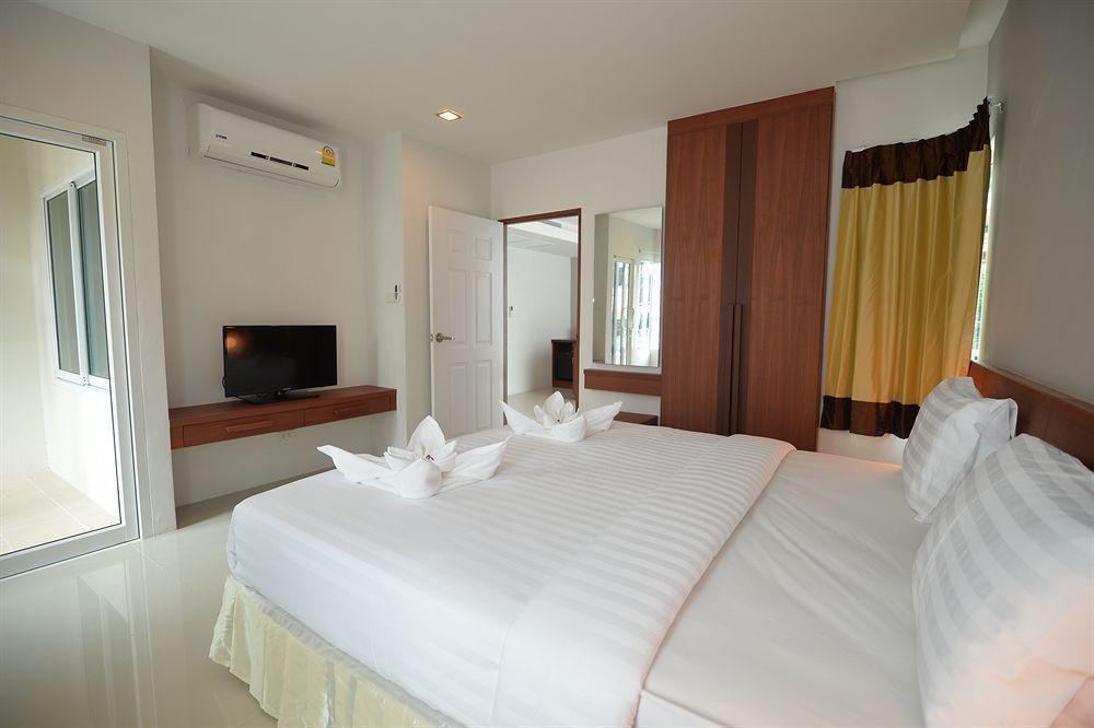 Hotel Baan Lukkan Patong 3*