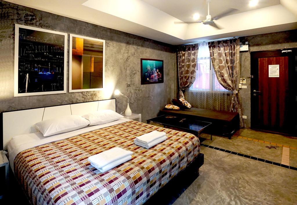 Phuket Paradiso Chalong