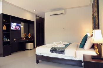 Resort Naka Kamala Beach