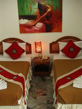 Hotel Paradise Resortel 2*