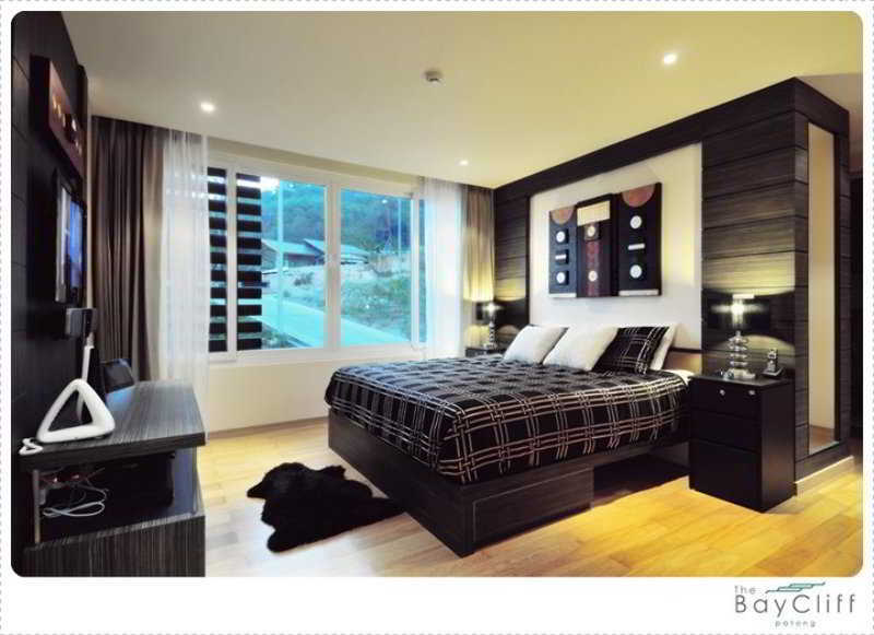 The Baycliff Residences
