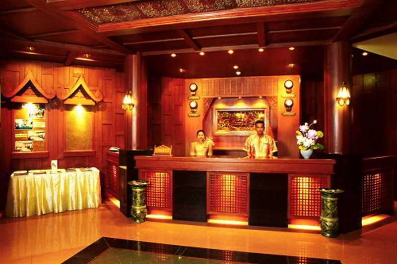 Baan Karonburi Karon
