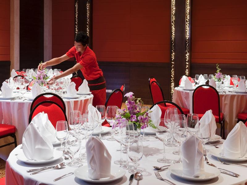 Radisson And Phuket Hotel 5*