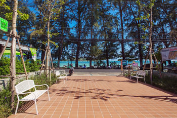 The Title By Tropiclook Hotel Nai Harn