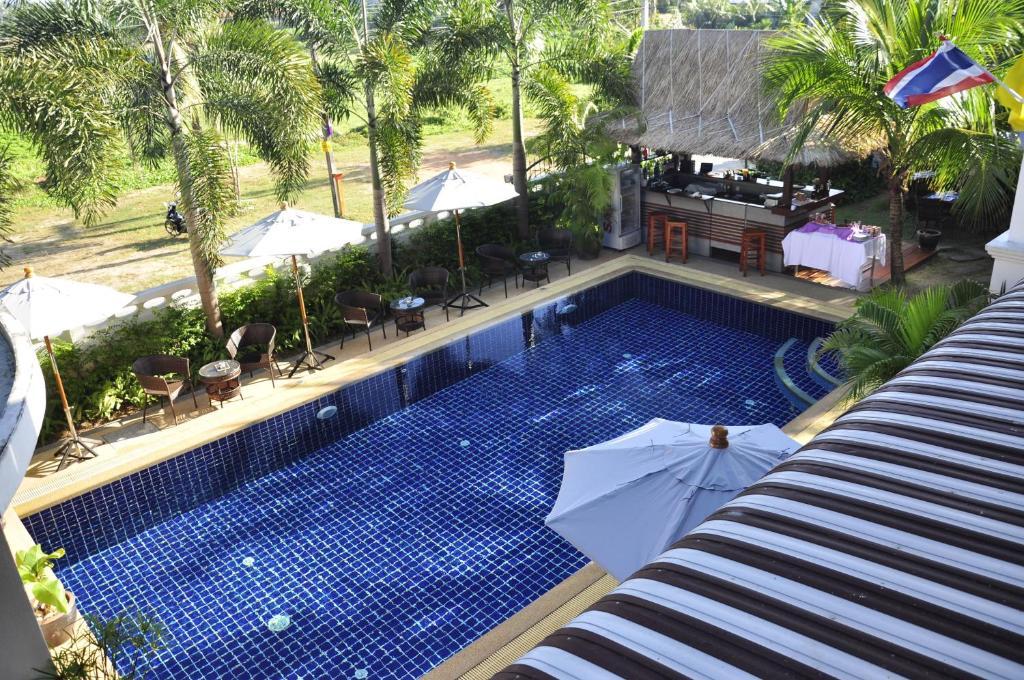 Resort Baan Chayna 3*