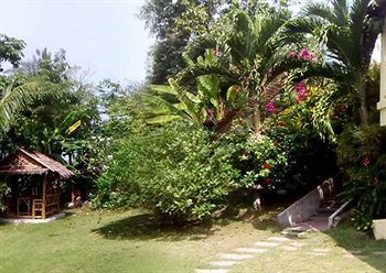 Chez Charly 3* Nai Yang