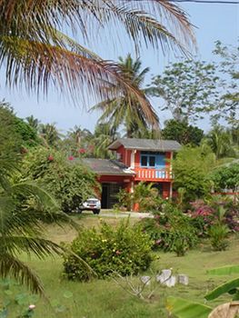 Casa de hóspedes Chez Charly 3*