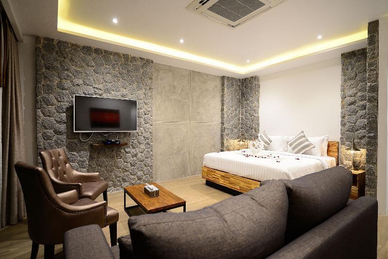 Pumeria Phuket - Sha Resort 3*