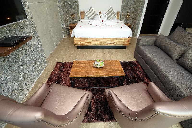 Resort Pumeria Phuket - Sha