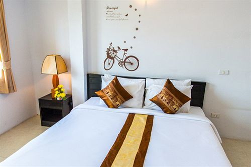 S.b.living Place 3* Phuket