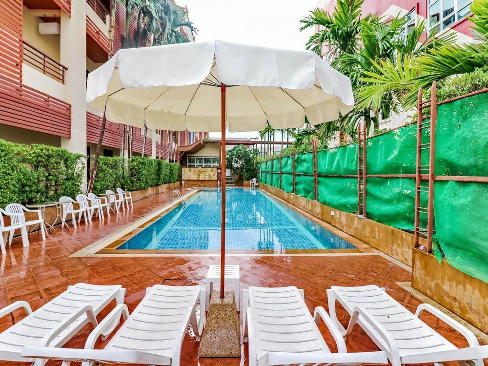 Hotel Nida Pattana 47 Central Mall 3*