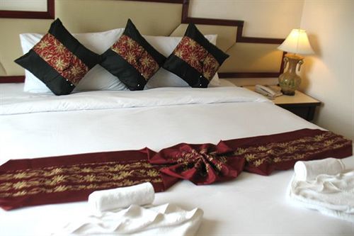 Zhou - Sha Phuket