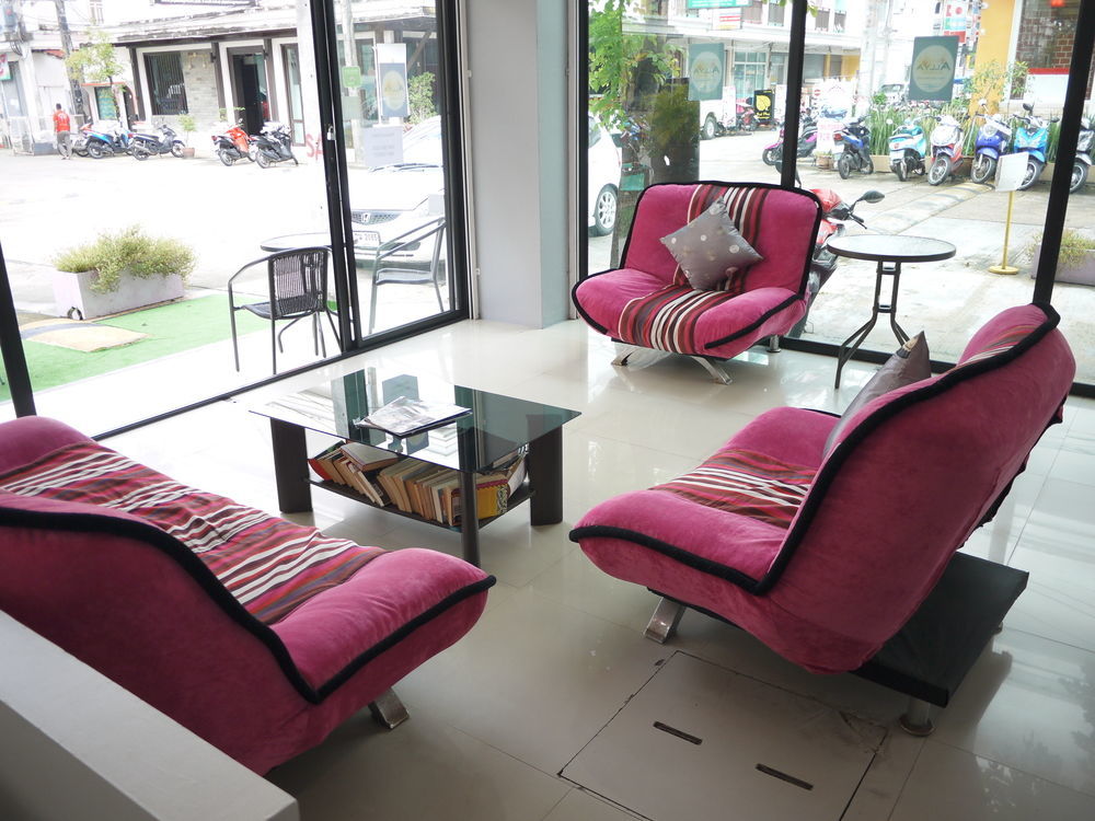 Holiday Home Patong Hotel 3*