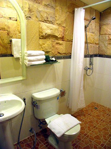 Hotel Andaman House Sha Patong