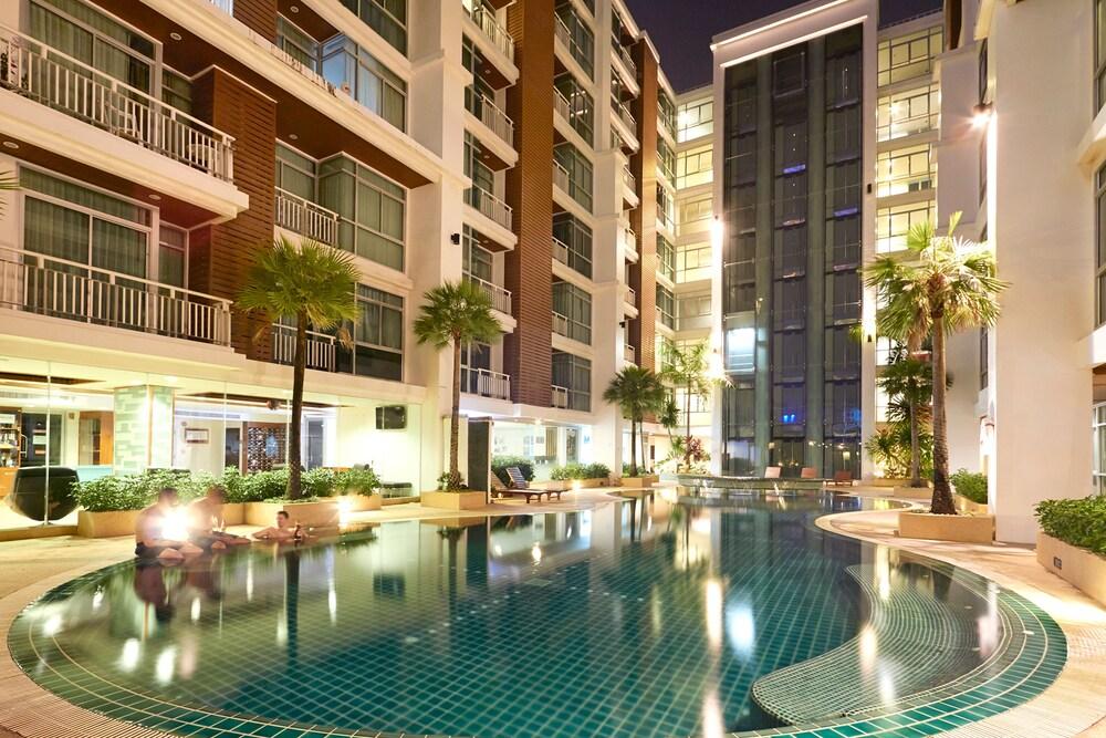 Art * Patong